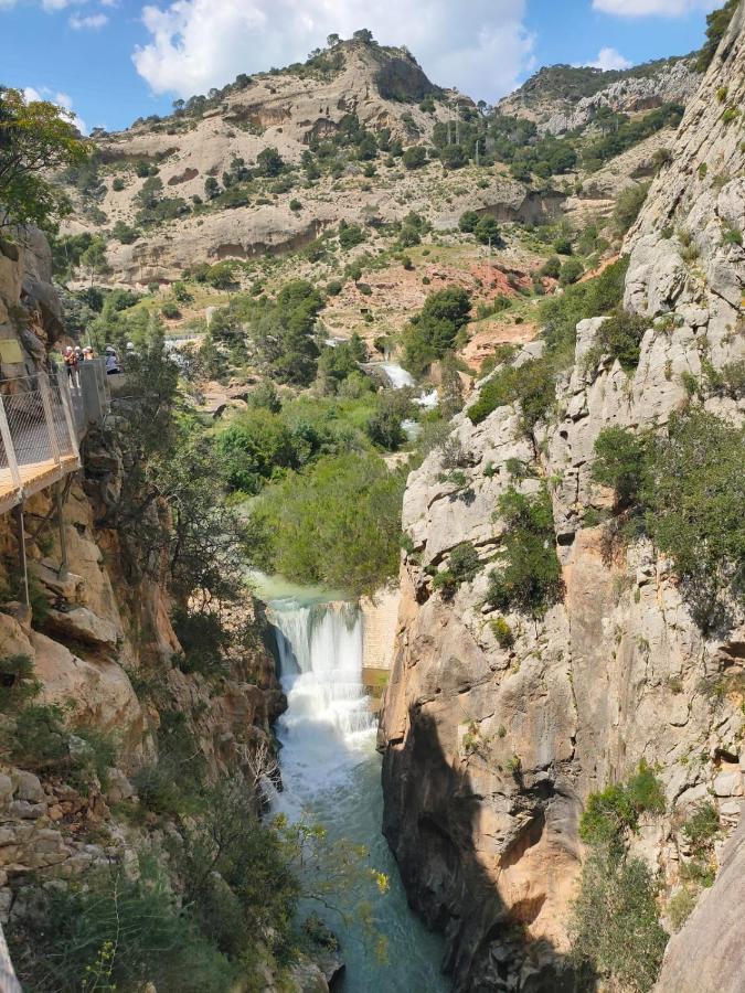 Peace And Tranquility At Montana Retreat Appartement Alora Buitenkant foto